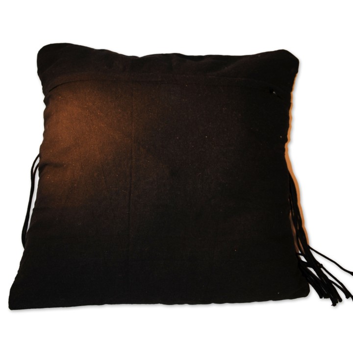 Kissenhülle Shaggy, schwarz, Vorderseite Macramee, Handarbeit, 60 x 60 cm